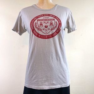 Red on Grey UCB Training Center Logo Short Sleeve Crew Neck T-Shirt Size XL